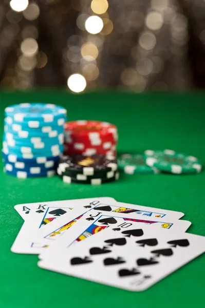 Texas Poker hand rankings displayed on kbj live table interface